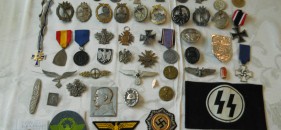 Valuable Items Of Militaria